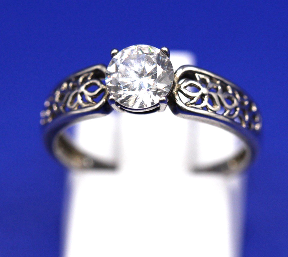 Vintage Sterling Silver Round Rhinestone Ring with Filagree Band Size 7